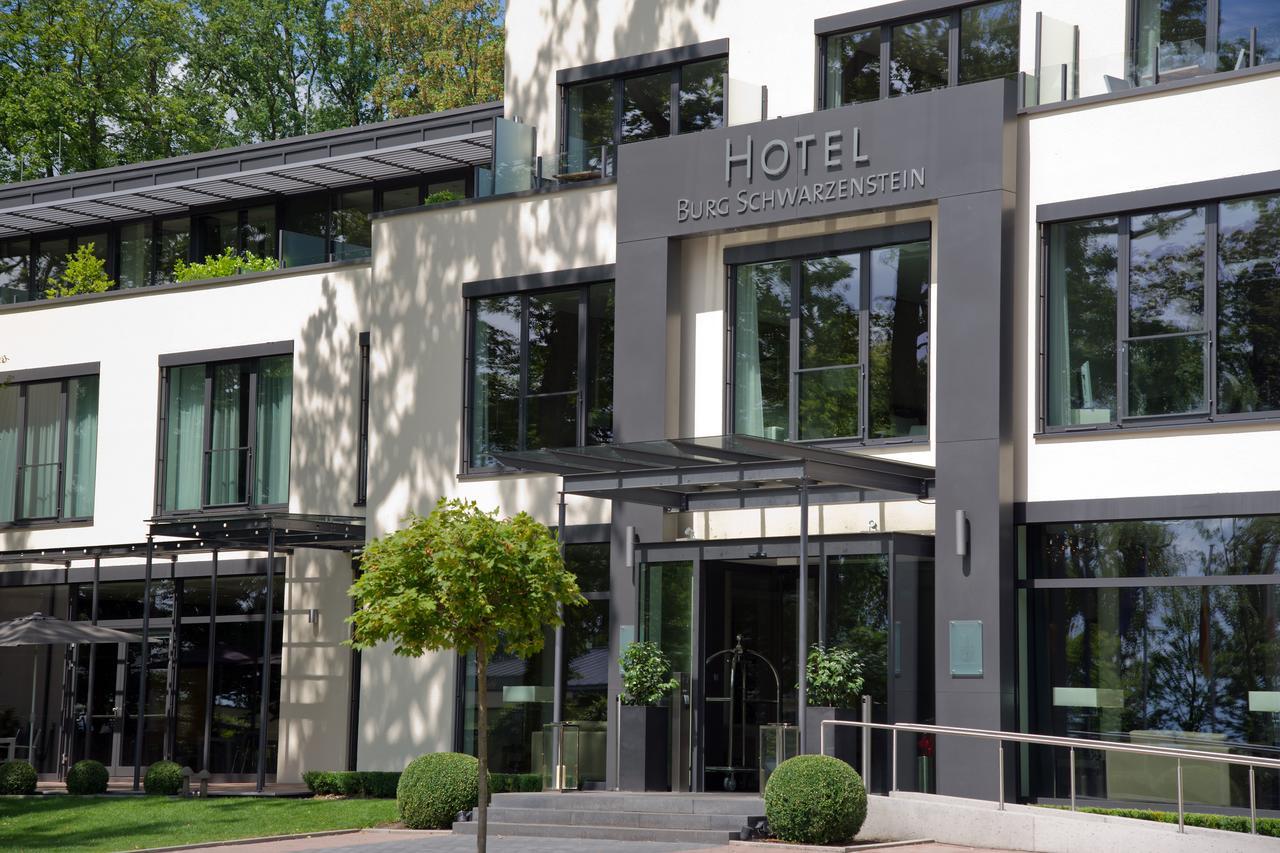 Relais & Chateaux Hotel Burg Schwarzenstein Geisenheim Exterior foto